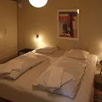 Motel Apartments Μοτέλ