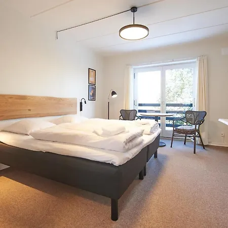 Motel Apartments Тённер