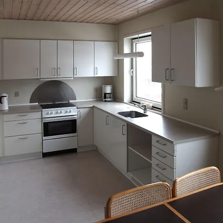 모텔 Motel Apartments 톤더