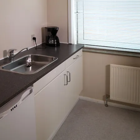 Motel Motel Apartments